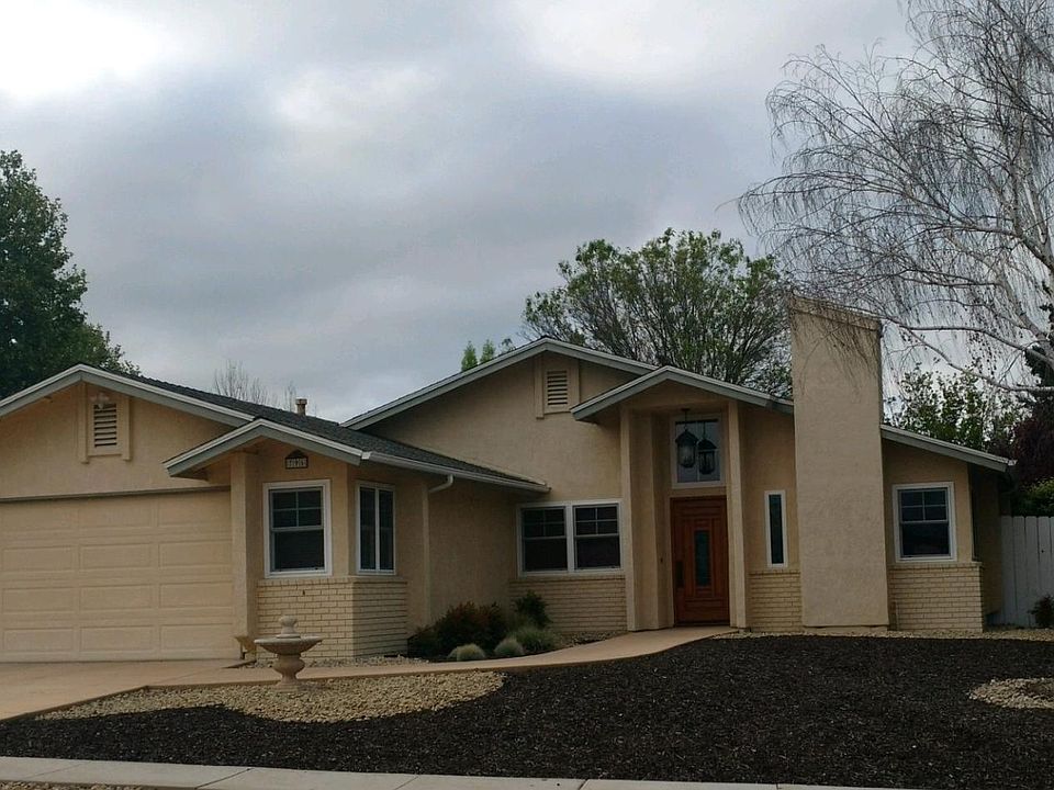 1st image of 796 Golden Meadow Dr