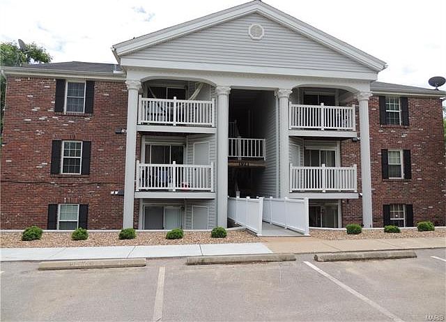 1st image of 1923 Marine Terrace Dr APT J