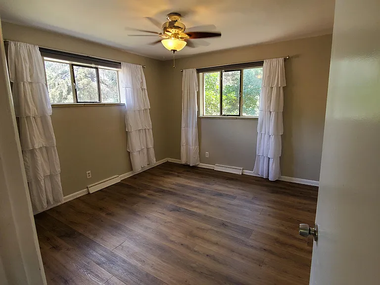 6537 S Gallup St — Photo 13