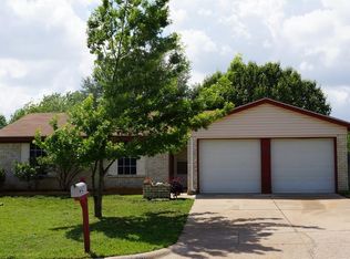 428 Black Oak Ln, Burleson, TX 76028