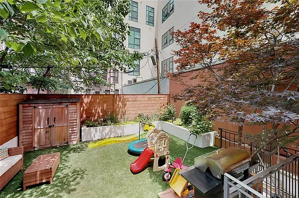 Sold by Ben Bay Realty Company of Ave U | media 21