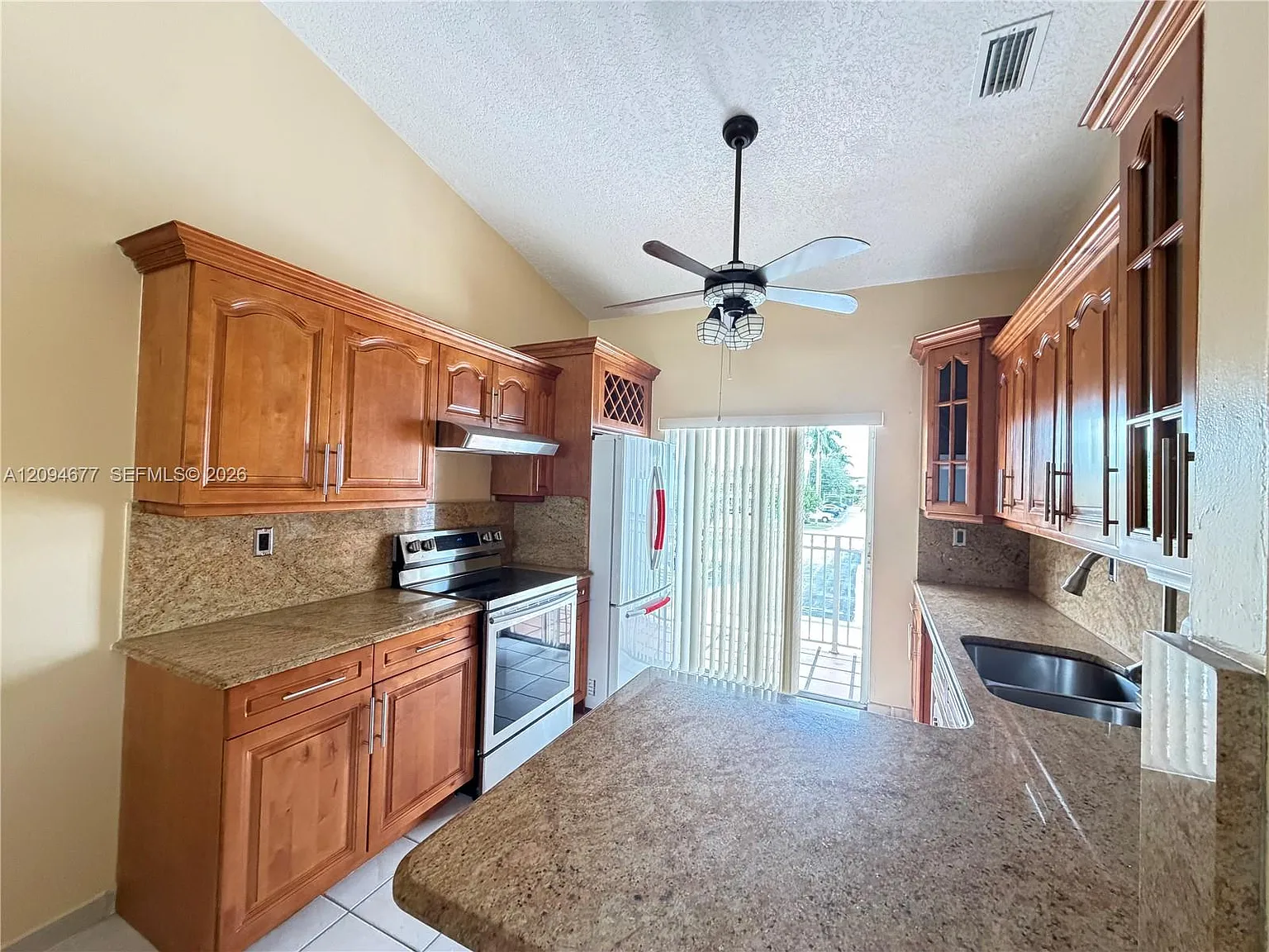 Poinciana Royale Villas C — Photo 1