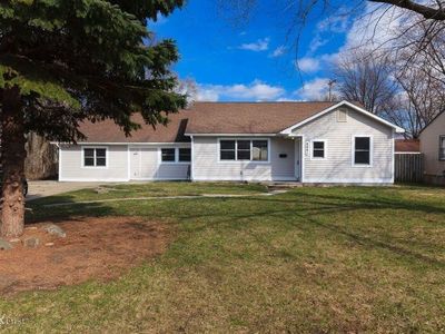 5861 Hipp St, Taylor, MI, 48180