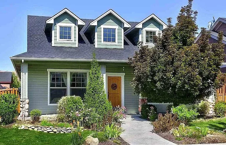 4752 W Farm View Dr — Photo 1