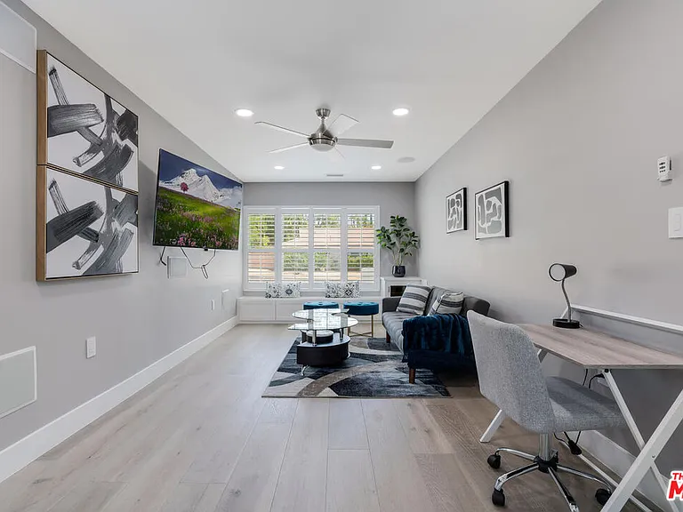 10741 Delco Ave — Photo 19