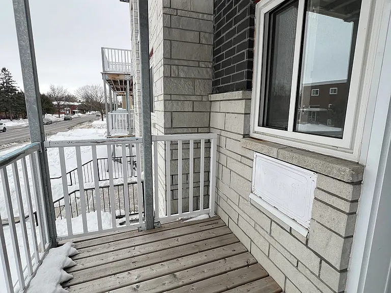 630 Cummings Ave — Photo 307