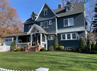 6 Sheffield Rd, Winchester, MA 01890