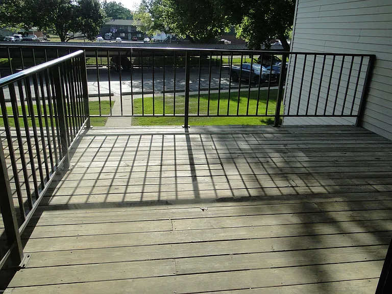 29842 Utica Rd — Photo 8