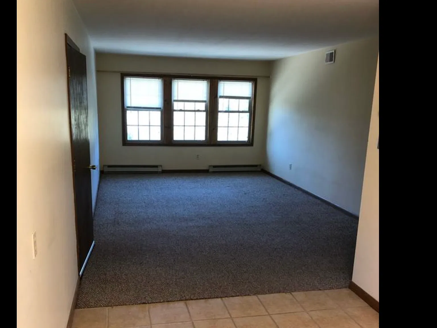 46529 Main St — Photo 3