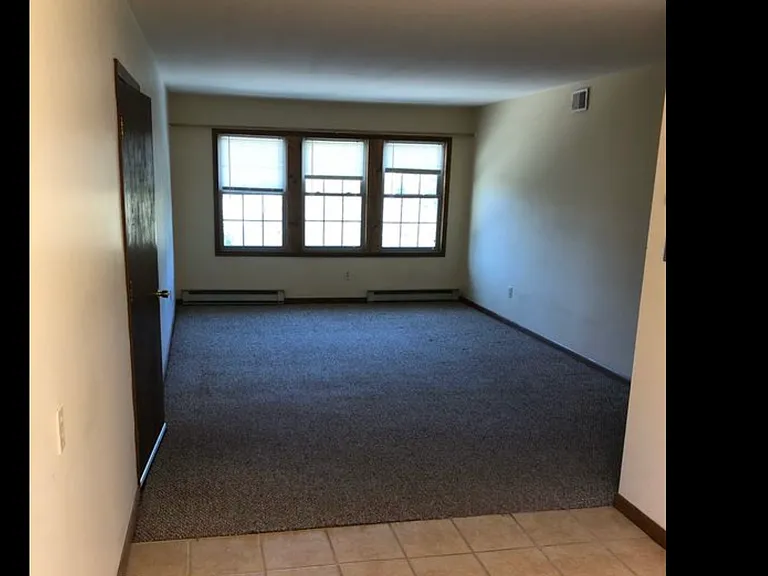 46529 Main St #A — Photo 3
