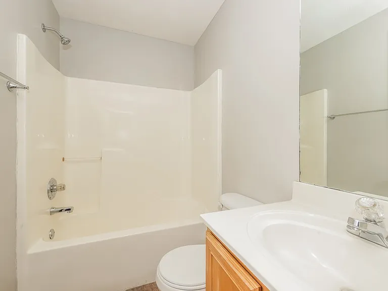 1102 Seven Oaks Blvd — Photo 16