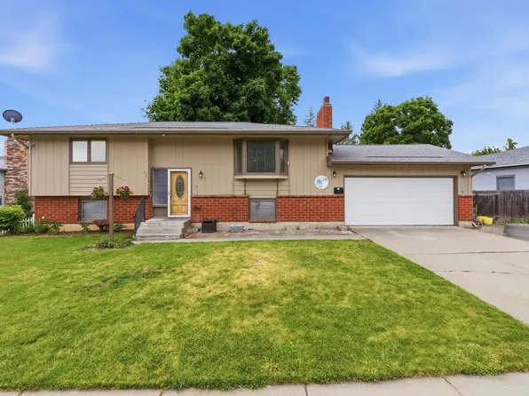 216 Gregory Dr, Cheney, WA 99004