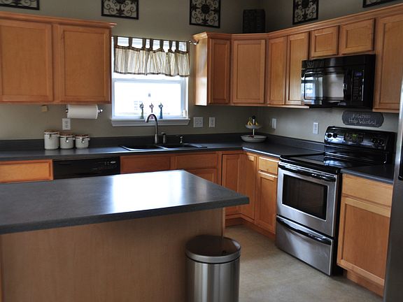4th image of 5616 Lux Blvd