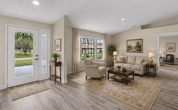 3 bed, 2.5 bath, 2038 sqft, $3,280 — Photo 2