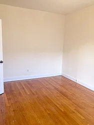 Rented by Roberto Guilbet, LREB