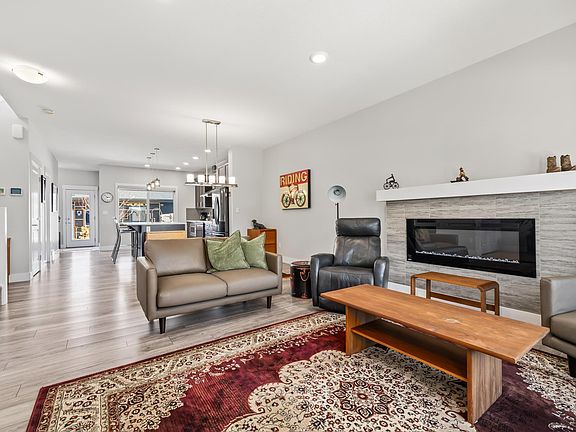 5th image of 3108 Keswick Way SW