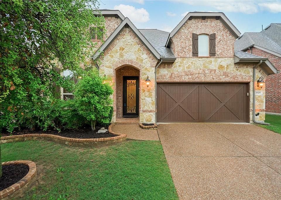 1st image of 2829 Earl Dr