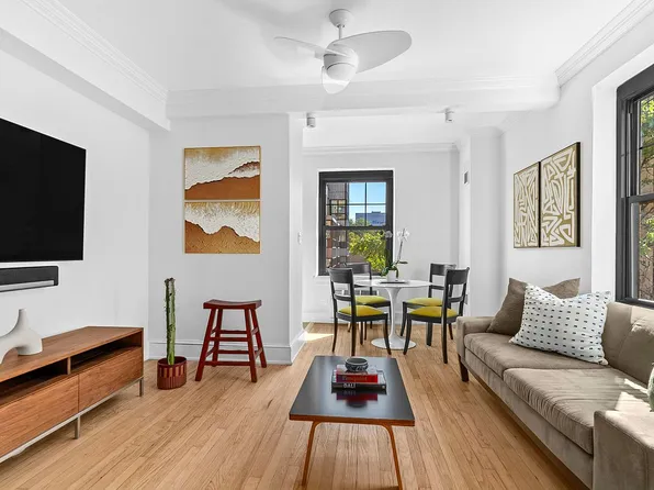 200 E 16th St APT 5D, New York, NY 10003