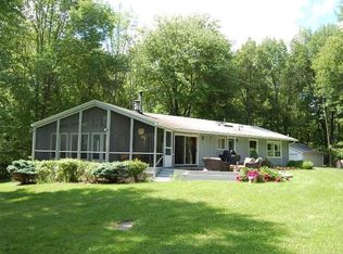 131 Taunton Hill Rd, Newtown, CT 06470