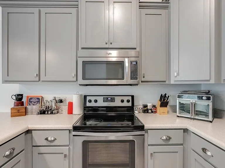 7228 Quail Hollow Dr — Photo 7