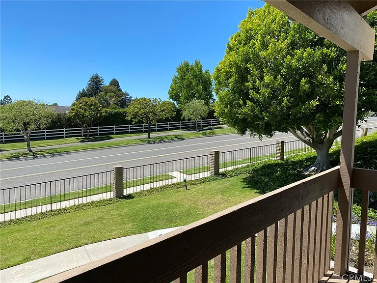 21 Seaview Dr S — Photo 11