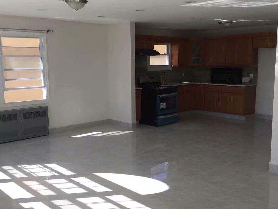 1st image of 384 Britton Ave