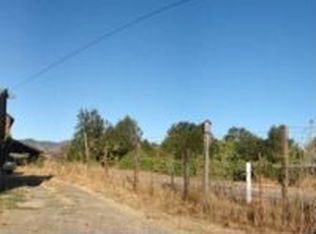2840 Redemeyer Rd, Ukiah, CA 95482