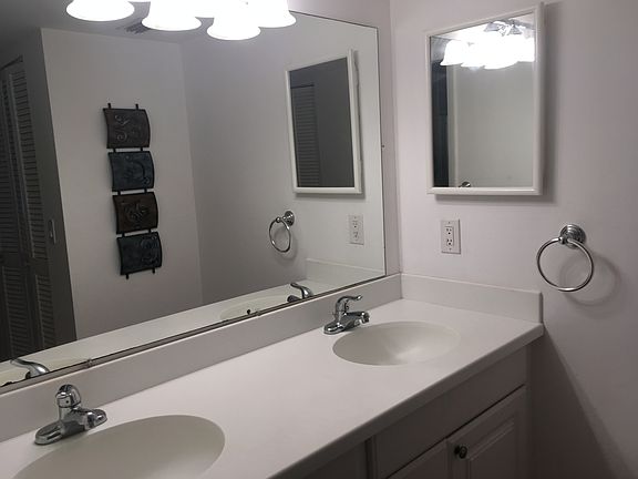 5th image of 1620 Boathouse Cir APT Gr207
