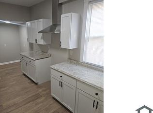 677 S 36th St, Louisville, KY 40211