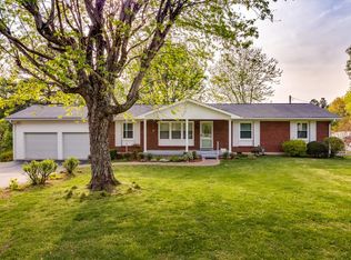 105 Robertson Rd, Ashland City, TN 37015