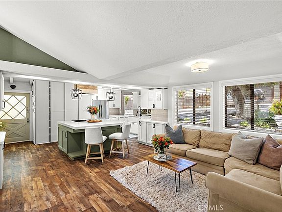 5th image of 20462 Pine Rd