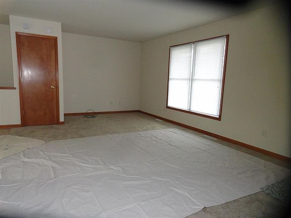 5th image of 65730 Barrens Dr