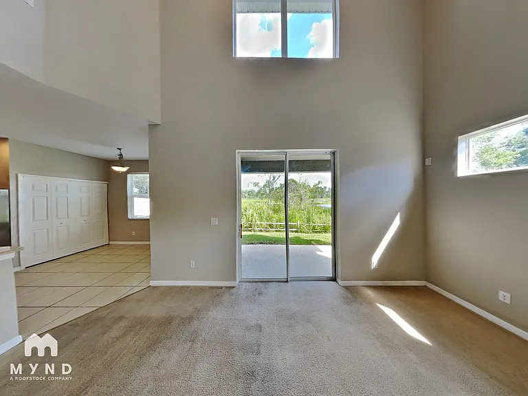 1460 Travertine Ter — Photo 2