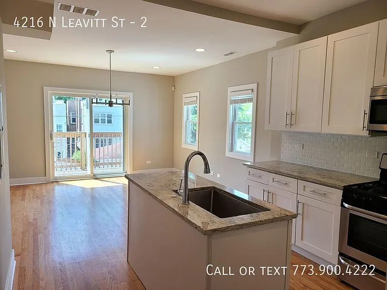 4216 N Leavitt St #2 — Photo 6