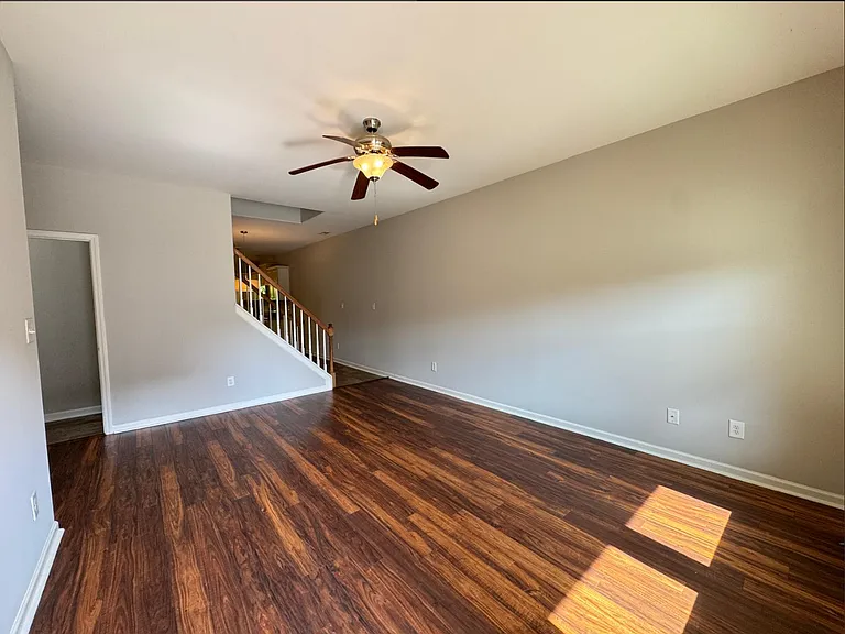 133 Hill Shore Ln — Photo 3