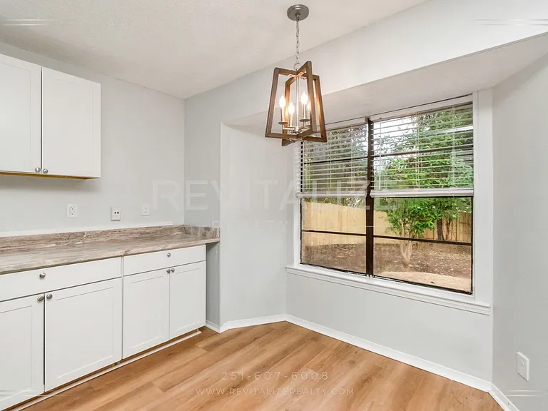 5728 Post Oak Ct — Photo 7