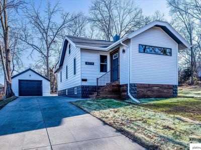 4119 N 62nd St, Omaha, NE, 68104