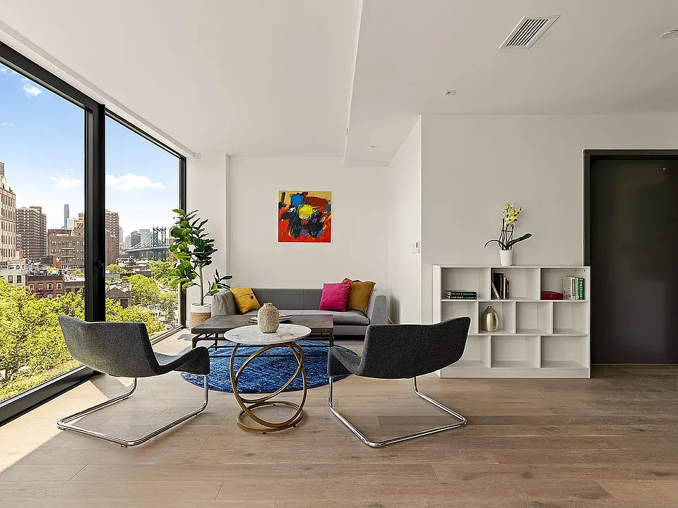11 Essex St #PENTHOUSE