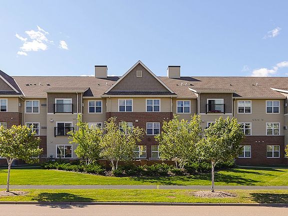 3rd image of 11875 80th Ave N APT 307
