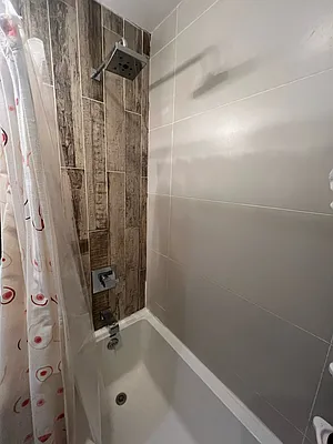 Rented by TorsX Inc | media 18