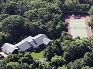 23 Kitts Field Cir, Edgartown, MA 02539
