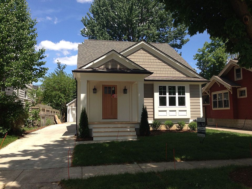 1st image of 1425 Chapin Ave