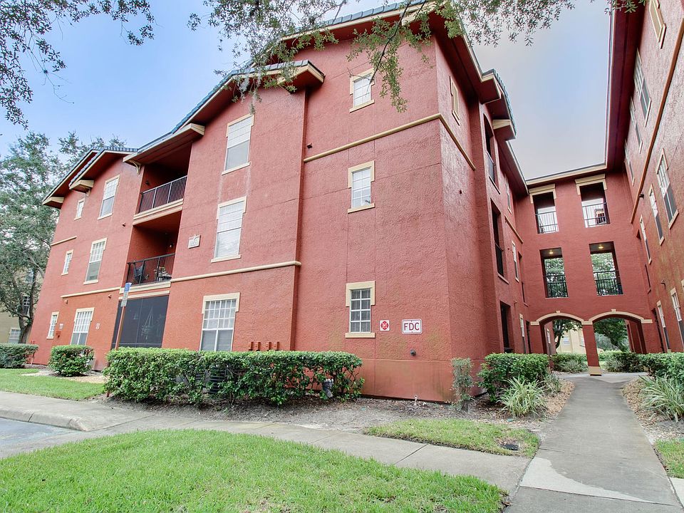1st image of 107 Vista Verdi Cir Unit 213