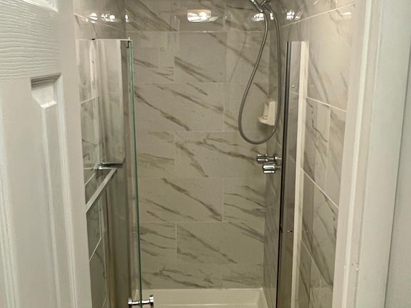 5th image of 220 Throggs Neck Blvd #1