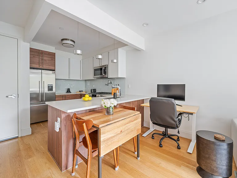 251 Withers St #2F — Photo 11
