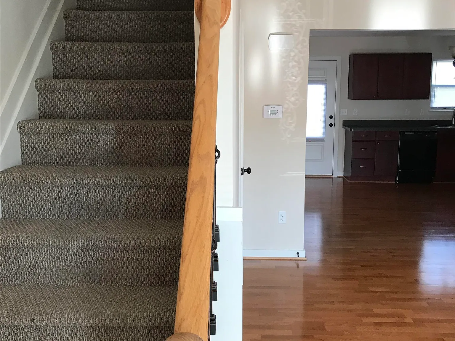 2 bed, 2.5 bath, 1280 sqft, $1,750 — Photo 4
