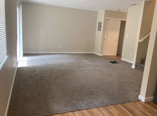 1352 Drake Dr APT A, Davis, CA