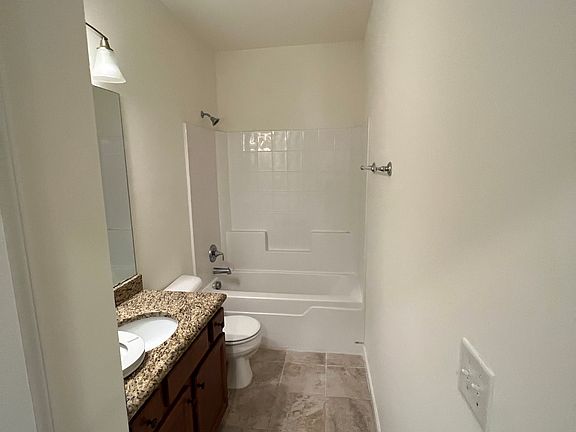 3rd image of 1013 Delight Dr