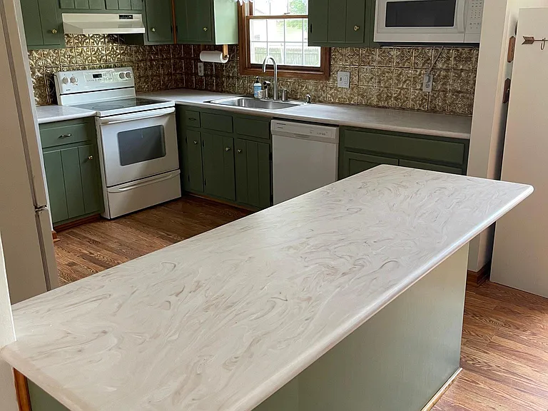 899 Charlotte Dr — Photo 15