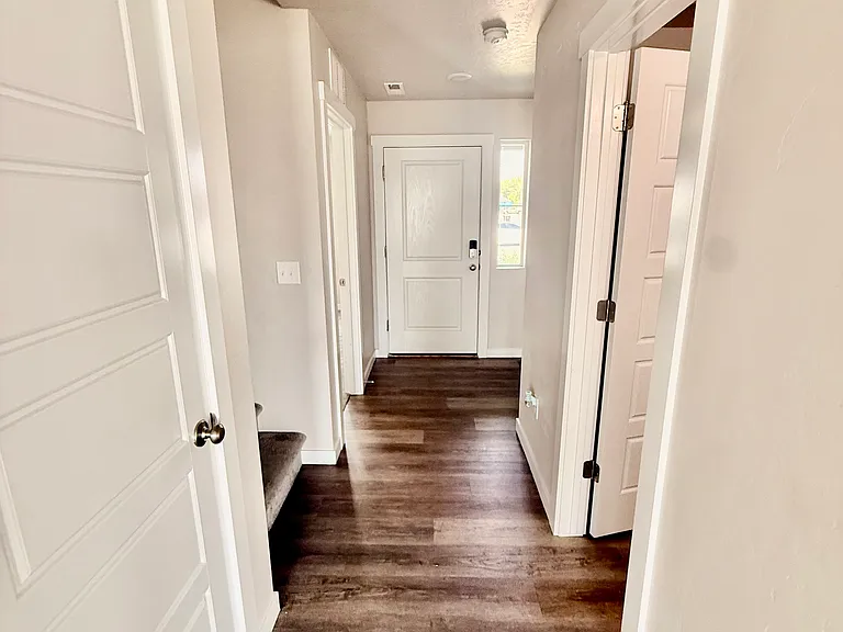 4887 W Quaker Rdg — Photo 8